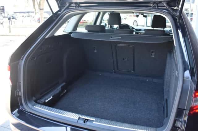 Škoda Superb (2023) thumbnail 6