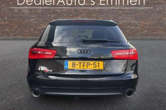 Audi A6 (2012) thumbnail 6