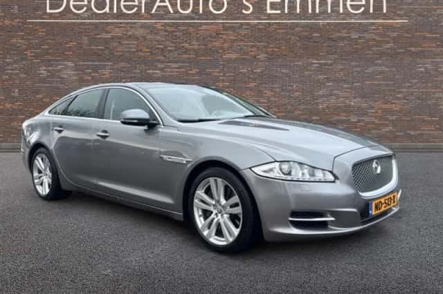 Jaguar XJ (2015) thumbnail 1