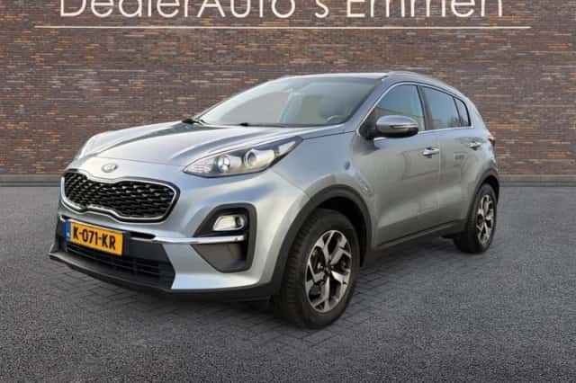 Kia Sportage (2021) thumbnail 2