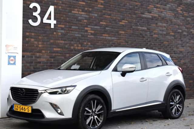 Mazda CX-3 (2015) thumbnail 3