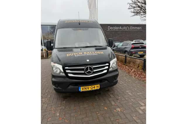 Mercedes-Benz Sprinter (2015) thumbnail 2