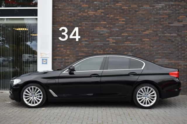 BMW 5-Serie (2018) thumbnail 6