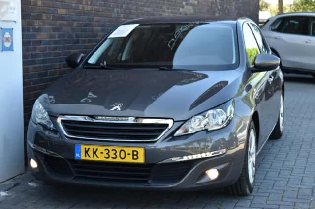 Peugeot 308 (2016) thumbnail 4