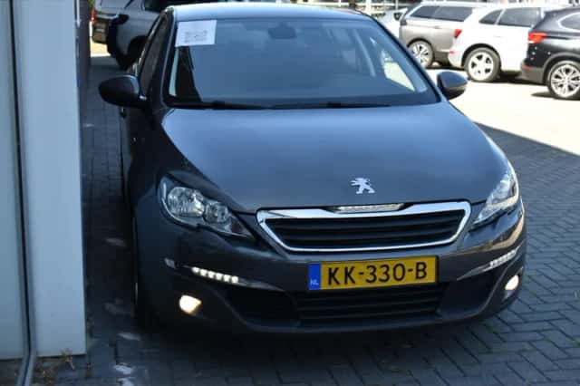 Peugeot 308 (2016) thumbnail 6