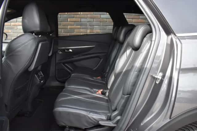 Peugeot 5008 (2020) thumbnail 5