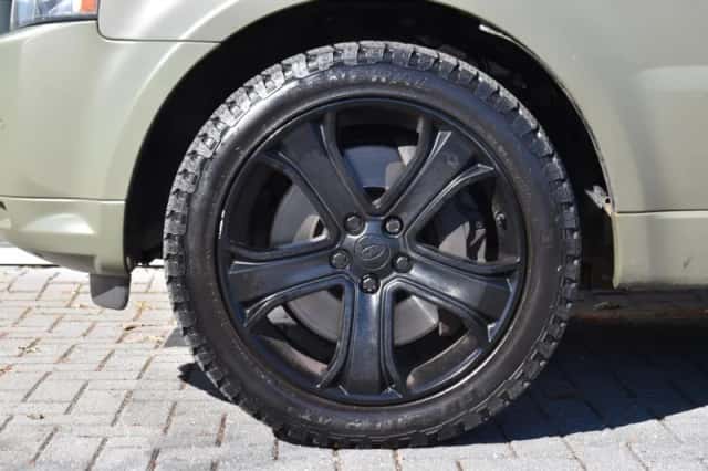 Land Rover Range Rover Sport (2011) thumbnail 4