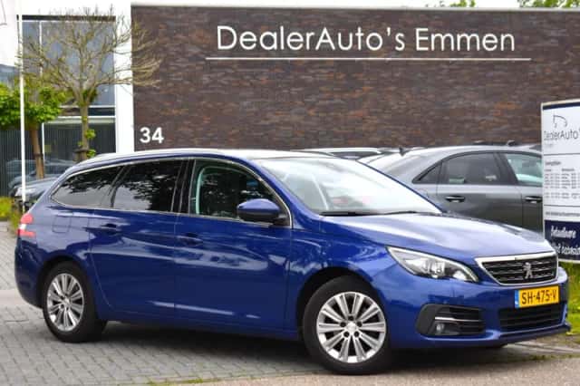 Peugeot 308 (2018) thumbnail 1
