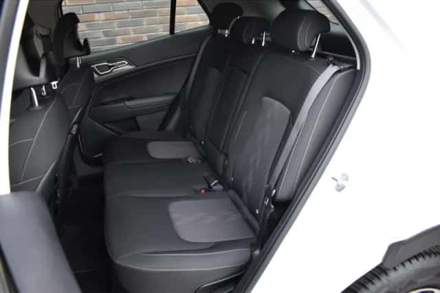 Kia Sportage (2023) thumbnail 5