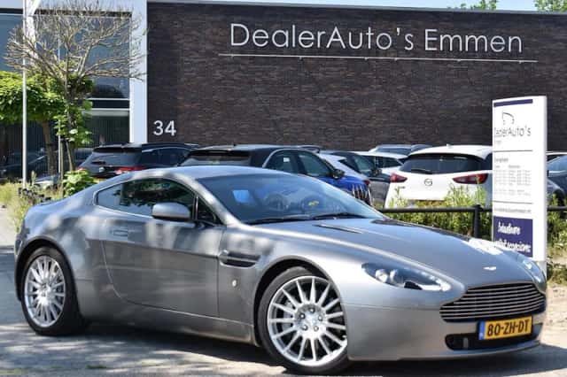 Aston Martin V8 Vantage (2008) thumbnail 1