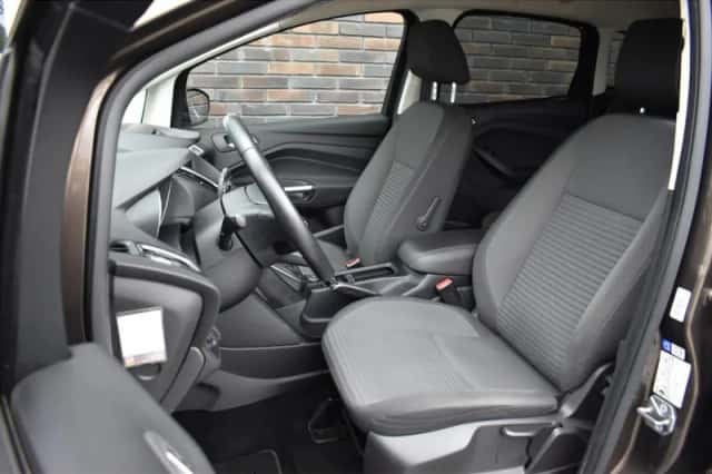 Ford C-Max (2016) thumbnail 5