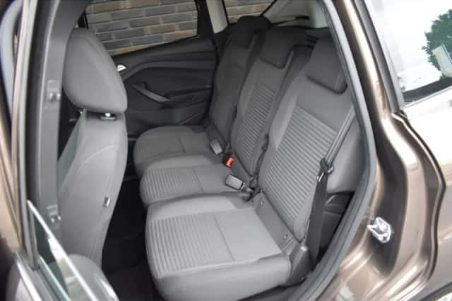 Ford C-Max (2016) thumbnail 6