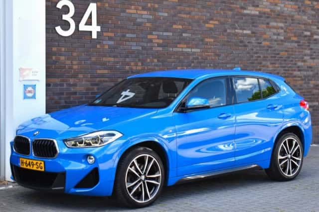 BMW X2 (2019) thumbnail 3