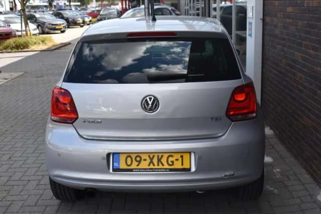Volkswagen Polo (2012) thumbnail 6