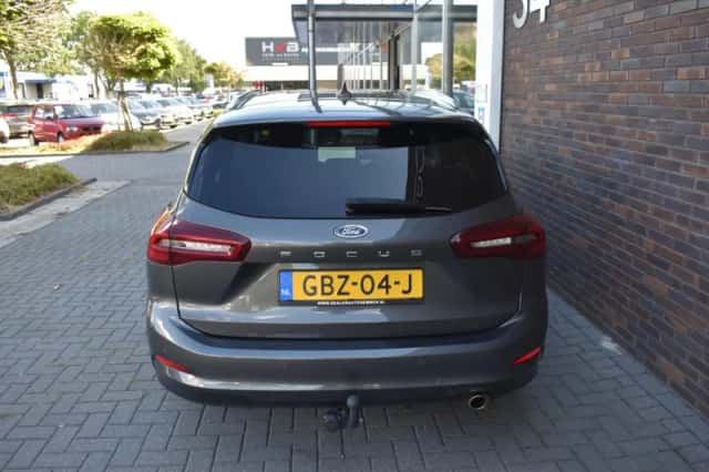 Ford Focus (2024) thumbnail 6