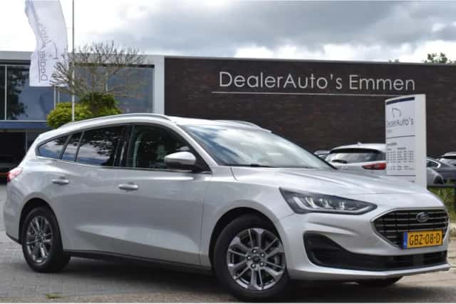 Ford Focus (2024) thumbnail 1