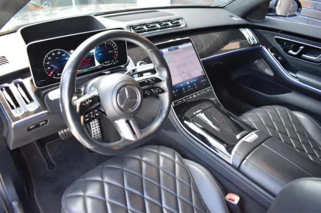 Mercedes-Benz S-Klasse (2022) thumbnail 4