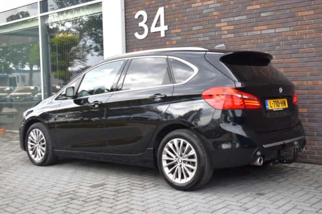 BMW 2-Serie Active Tourer (2021) thumbnail 2