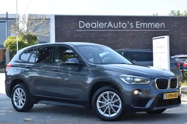 BMW X1 (2018) thumbnail 1