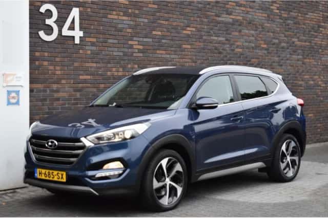 Hyundai Tucson (2017) thumbnail 3