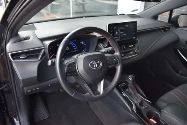 Toyota Corolla (2021) thumbnail 5