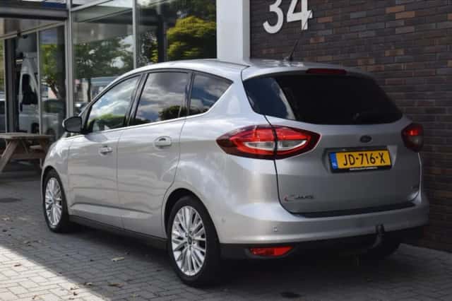 Ford C-Max (2015) thumbnail 3