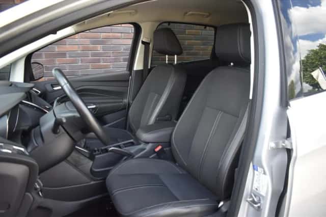 Ford C-Max (2015) thumbnail 5