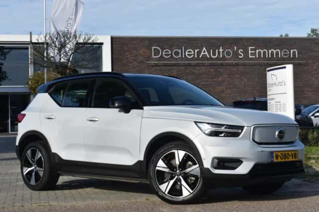 Volvo XC40 (2021) thumbnail 1