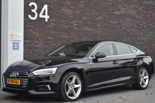 Audi A5 (2019) thumbnail 3