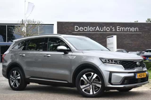 Kia Sorento (2021) thumbnail 1