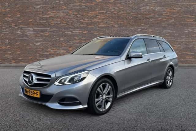 Mercedes-Benz E-Klasse (2014) thumbnail 2