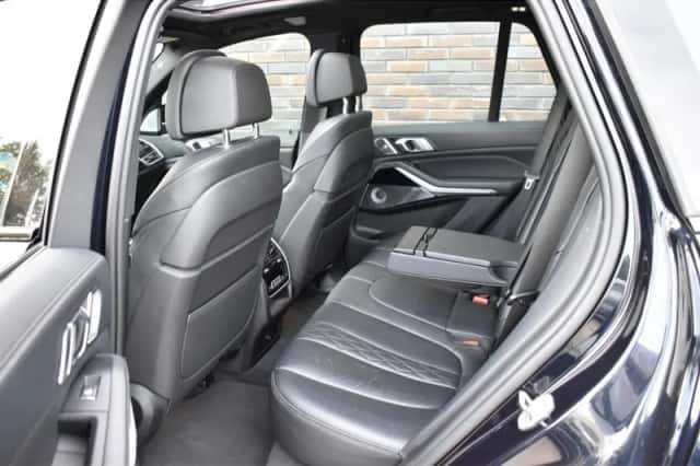 BMW X5 (2021) thumbnail 6