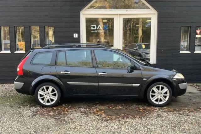 Renault Mégane (2003) thumbnail 2
