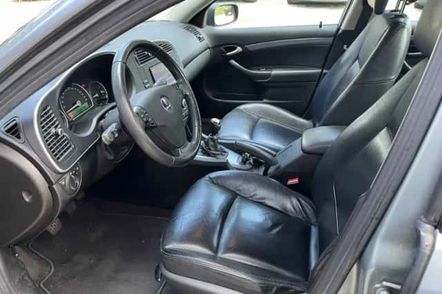 Saab 9-3 (2009) thumbnail 5