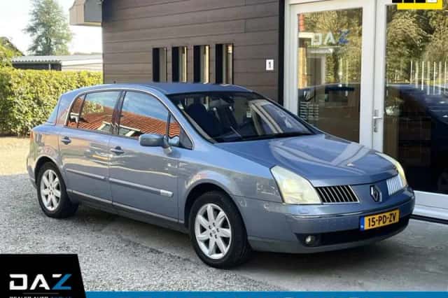 Renault Vel Satis (2004) thumbnail 1