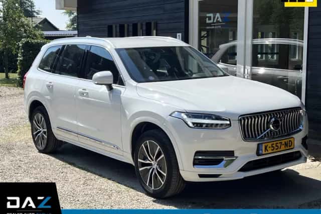 Volvo XC90 (2021) thumbnail 1