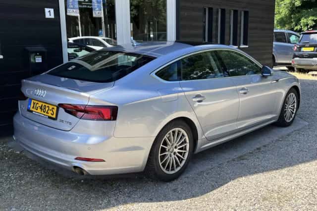 Audi A5 (2019) thumbnail 3