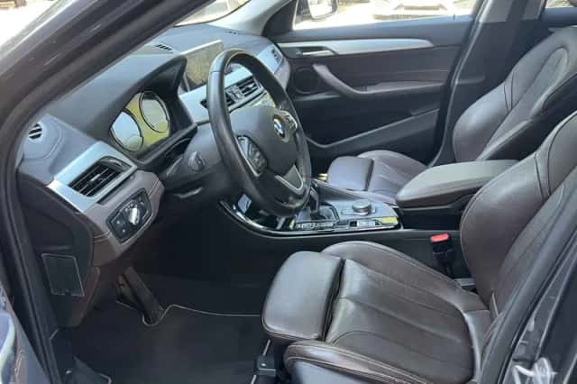 BMW X2 (2018) thumbnail 5