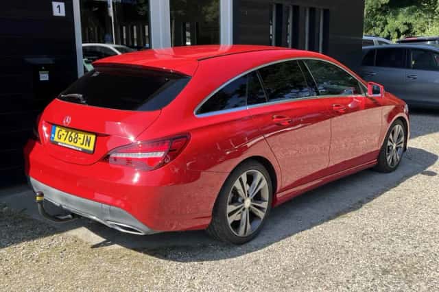 Mercedes-Benz CLA-Klasse (2017) thumbnail 3