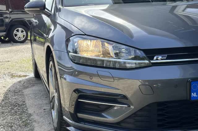 Volkswagen Golf (2019) thumbnail 6