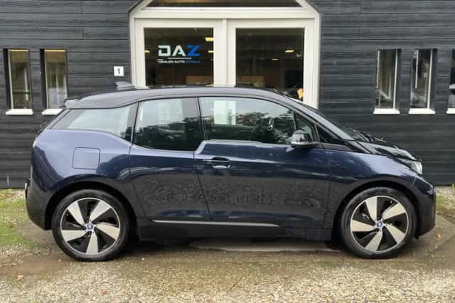 BMW i3 (2018) thumbnail 2