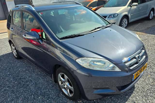 Honda FR-V (2006) thumbnail 3