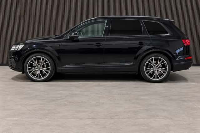 Audi Q7 (2015) thumbnail 2