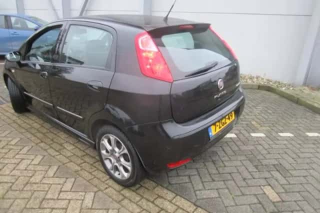 Fiat Punto Evo (2015) thumbnail 5