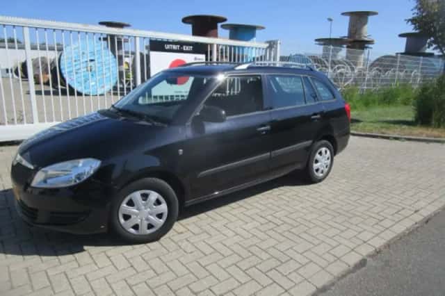 Škoda Fabia (2012) thumbnail 3