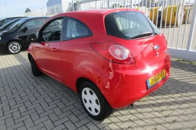 Ford Ka (2014) thumbnail 2
