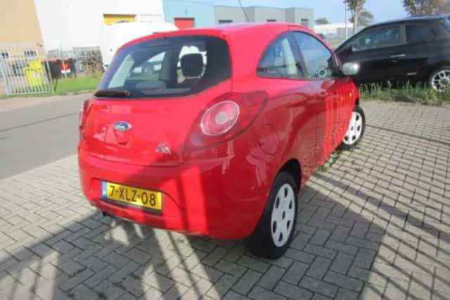 Ford Ka (2014) thumbnail 3