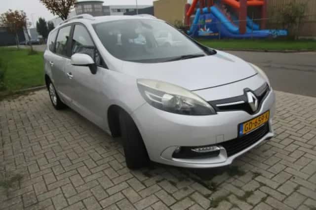 Renault Grand Scénic (2014) thumbnail 5