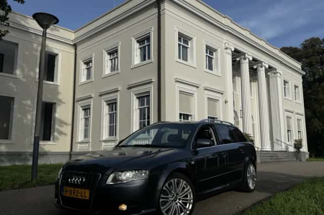 Audi A4 (2006) thumbnail 1