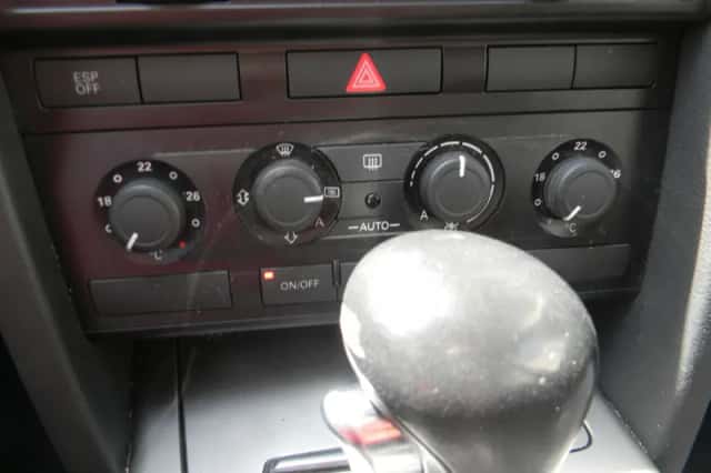 Audi A6 (2008) thumbnail 5